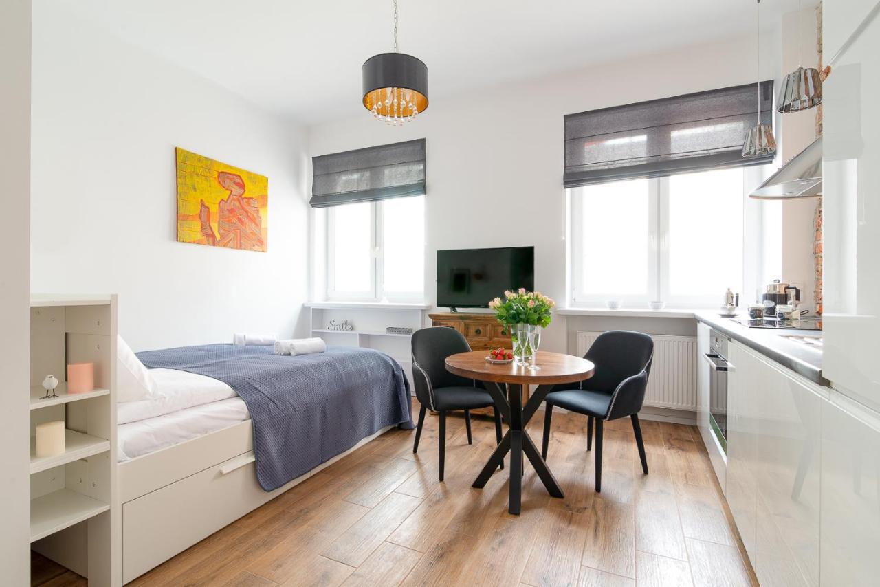 Rent Like - Aleja Wyzwolenia 14a
